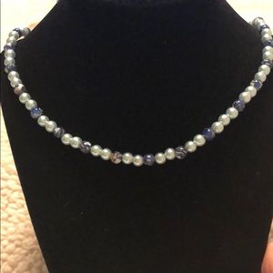 Glass pearls with blue glass beads